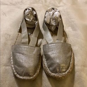 Women’s Kenneth Cole Reaction Elastic Espadrille